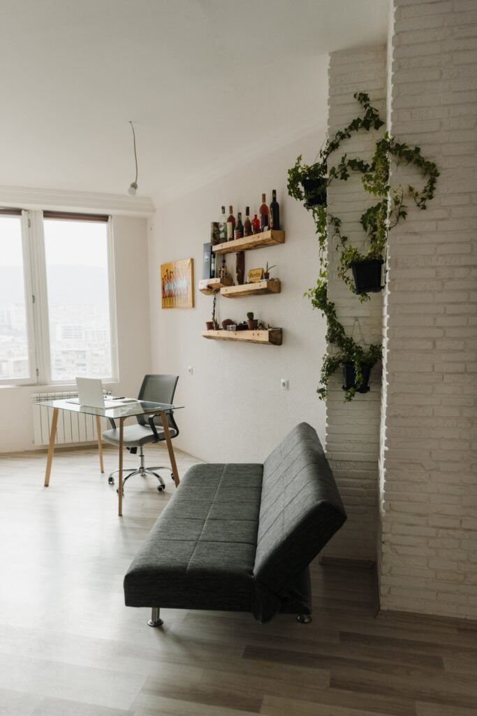 sell old furniture in abu dhabi