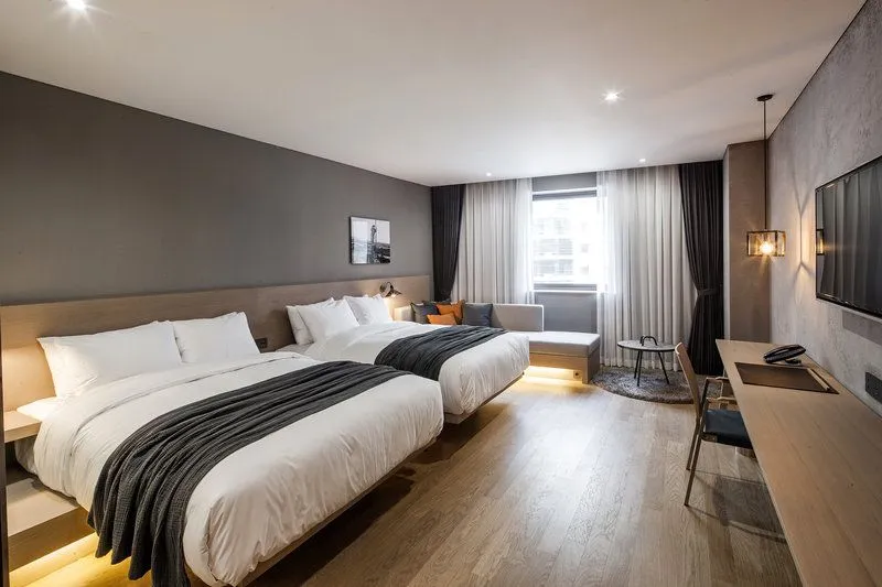 hotel furniture buyers in Abu Dhabi