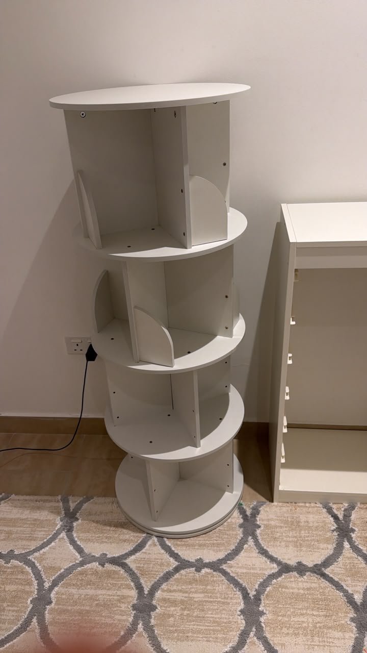 White 4 tier 360 rotating wooden used bookshelf display organizer rack in Abu Dhabi